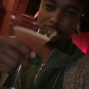 Meet your Posher, Jay